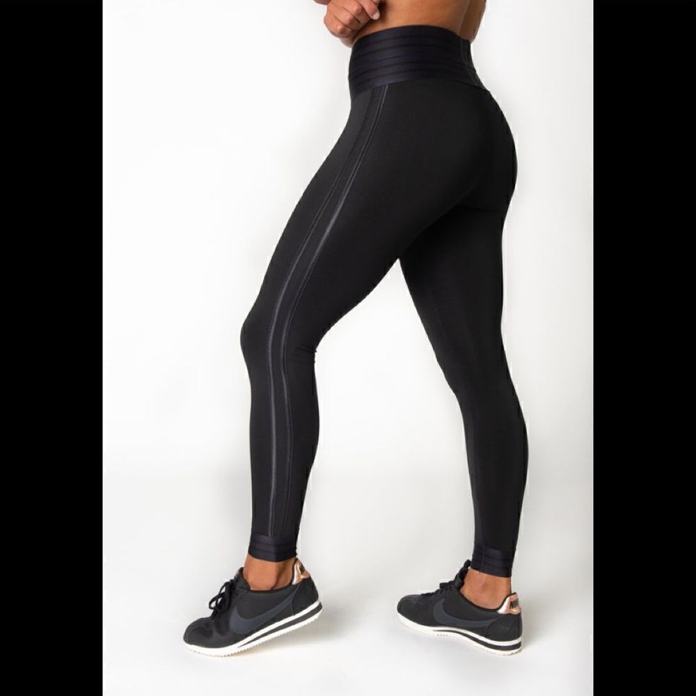 Beloforte Stella Black Leggings size XS NWT $92